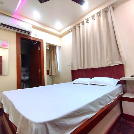 Hotel Royal Radiant 兰契 外观 照片